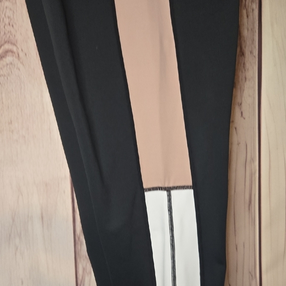 ALLFENIX High-Waisted Colorblock Leggings Size Medium - Picture 6 of 10